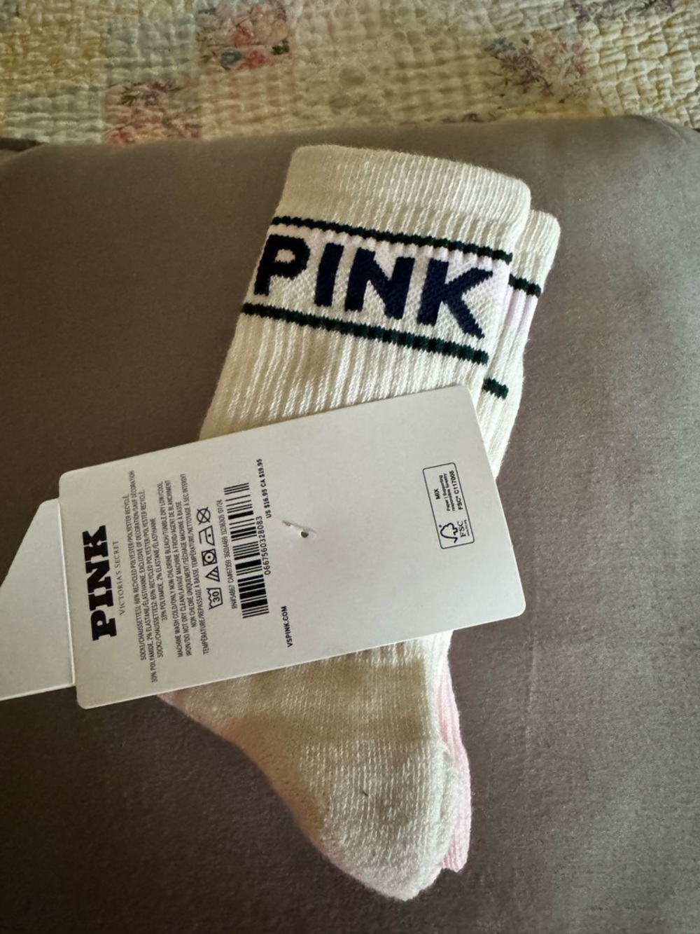PINK Victoria's Secret Two-Pack Men's Crew Socks - Light Pink & Cream - Picture 3 of 4